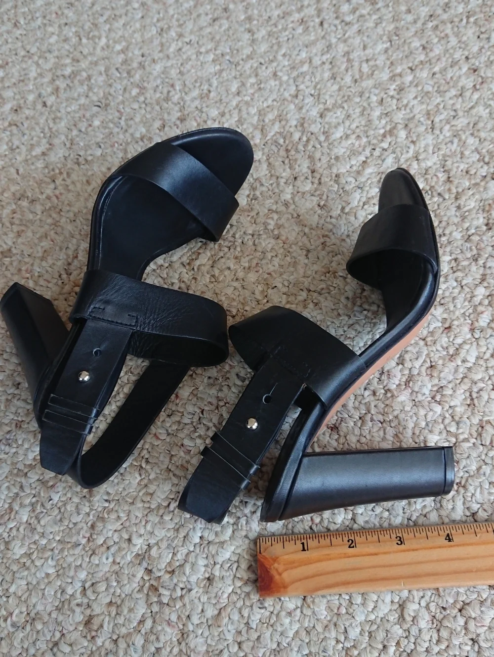 Polo Ralph Lauren Black Strappy full grain leather Sandals size 6.5
